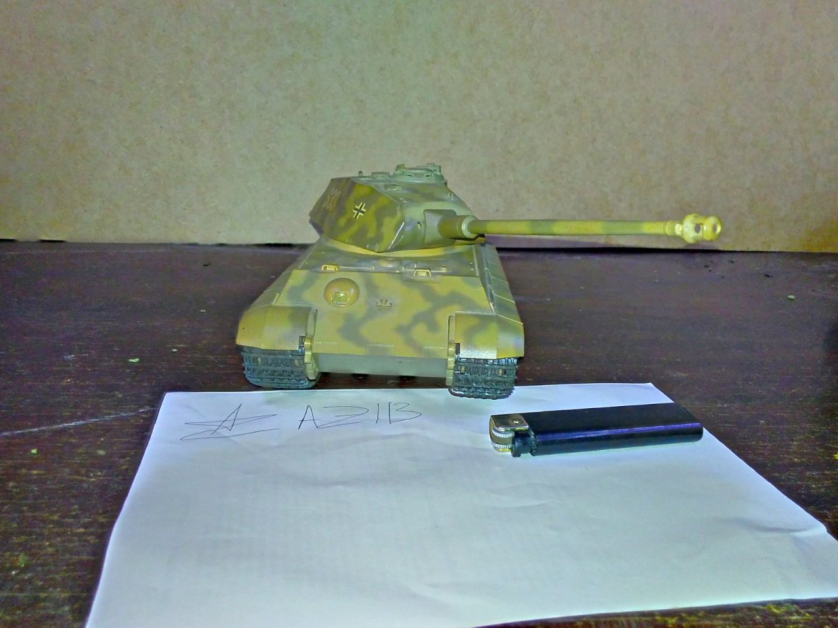 tank05.jpg
