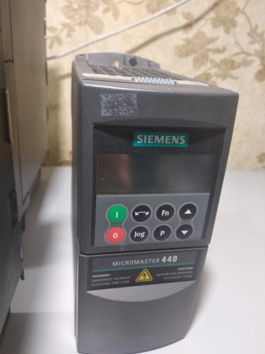 Частотник 1,1кВт Siemens micromaster 440 6SE6440-2UD21-1AA1