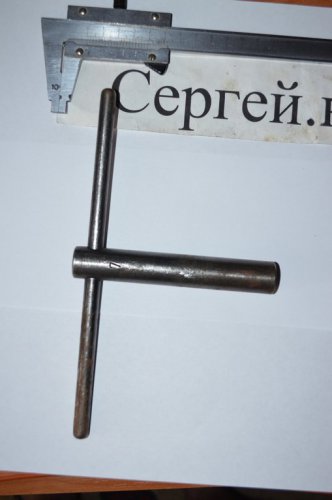 Ключ для болтов резцедержателя 7х7мм("мясистый")