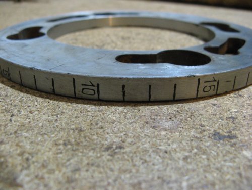 Делительный диск (кольцо-замок, фиксирует патрон) на шпиндель 16К20