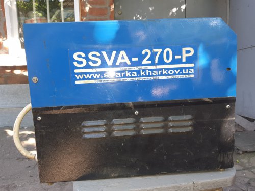 Сварочный инверторный полуавтомат  ССВА SSVA-270P 380в 4х роликовый подающий механизм