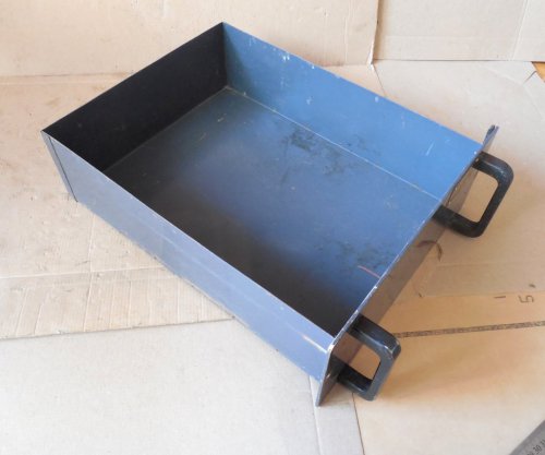 Ящик металлический для инструментального шкафа или слесарного стола