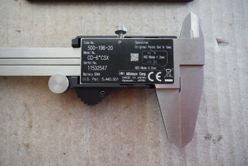 Цифровий штангенциркуль Mitutoyo 500-196-20 (0-150 мм, 0.01 мм)