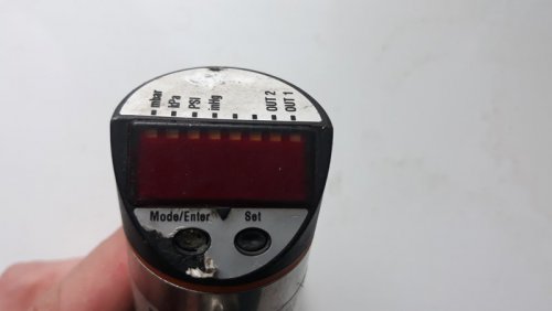 Електронний датчик тиску IFM PN7009