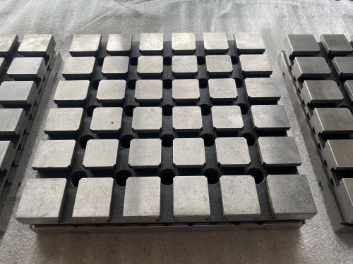 УСП 8 (7081-0303) плита квадратна 180х180х30