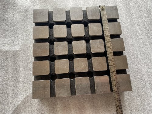 УСП 8 (7081-0302) плита квадратна 150х150х30