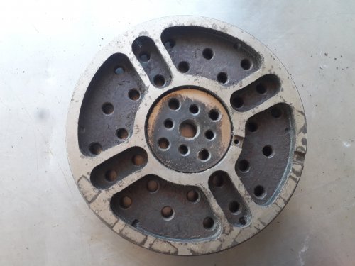 УСП 8 (7081-4040) плита кругла Ф240х30
