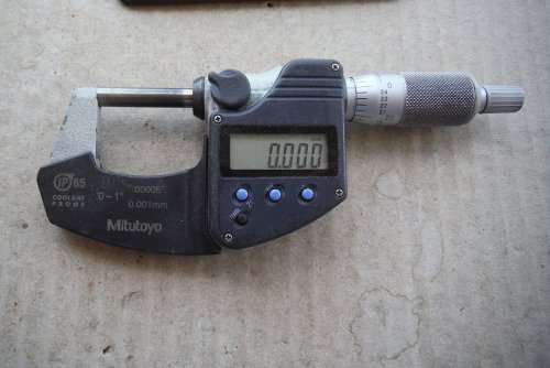 Електронний мікрометр Mitutoyo (0-25 мм, 0,001 мм)
