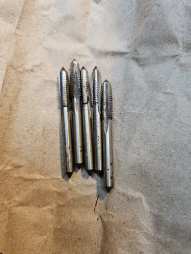 Мітчик м5х0,5  Довжина 46мм.  Діаметр  4мм.