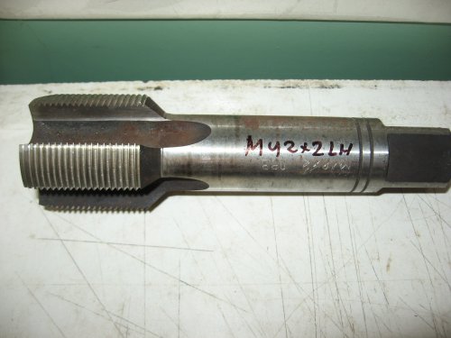 Мітчик лівий М42х2. Р6М5.